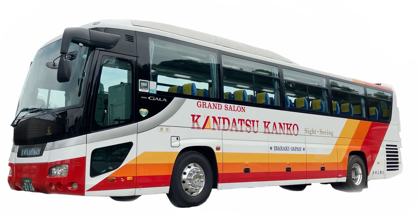 神立観光の４９名乗りのバスの外観